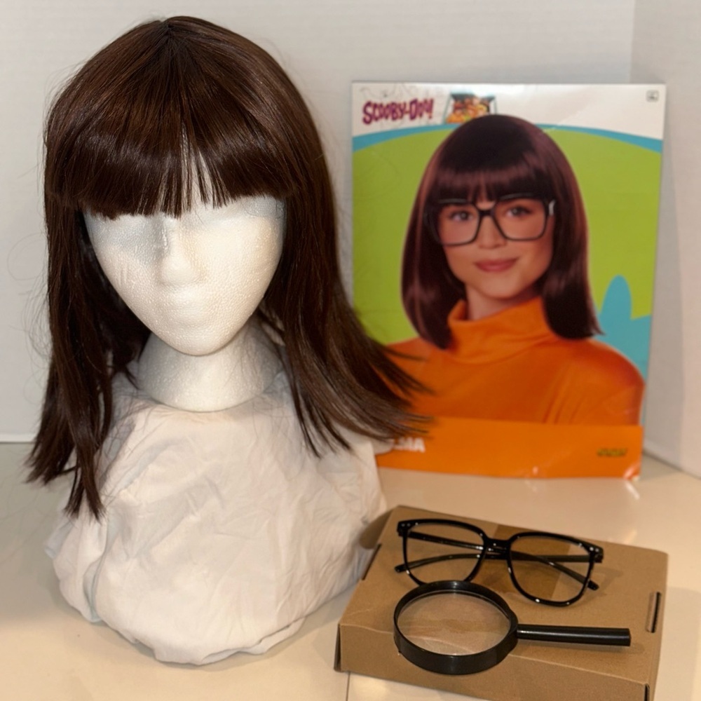 Scooby-Doo Velma Costume Wig and Glasses Set